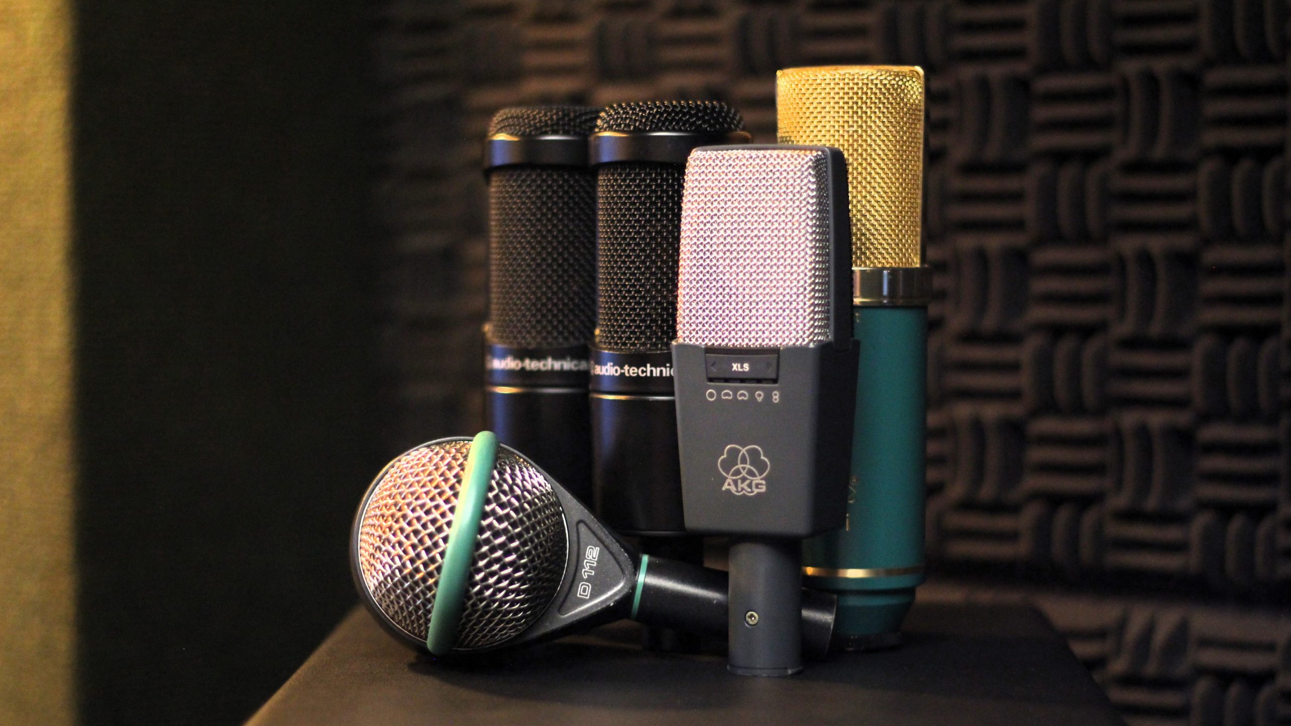 Mics 16-9